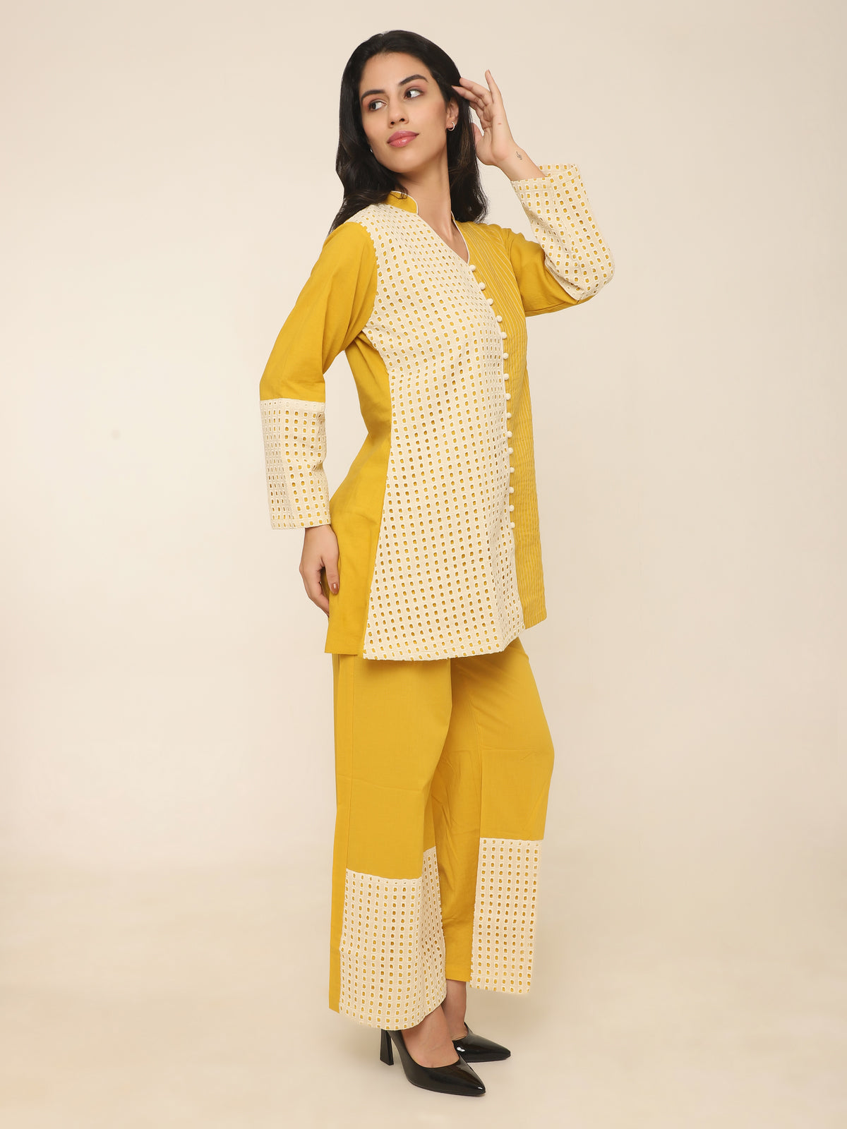 Yellow Co-ord set with contrast Schiffly panel details