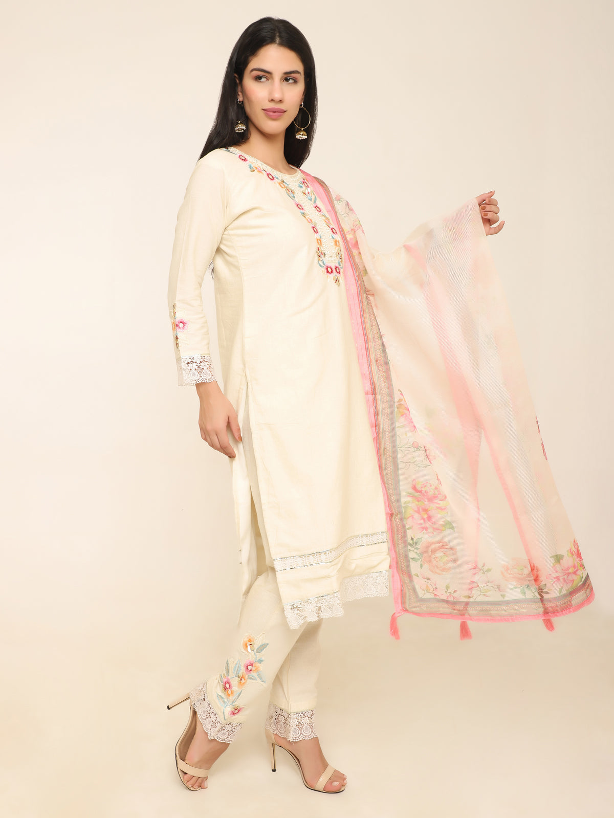 Ivory Embroidered 3-Piece Suit with Lace Detailing & Floral Dupatta