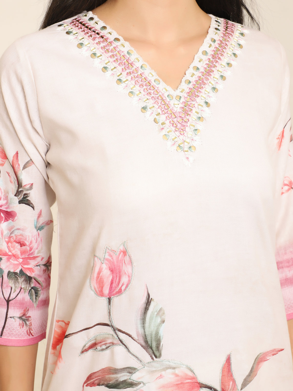 Cream floral printed suit set with Pants & Dupatta